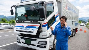 大型車エンジオイル不足