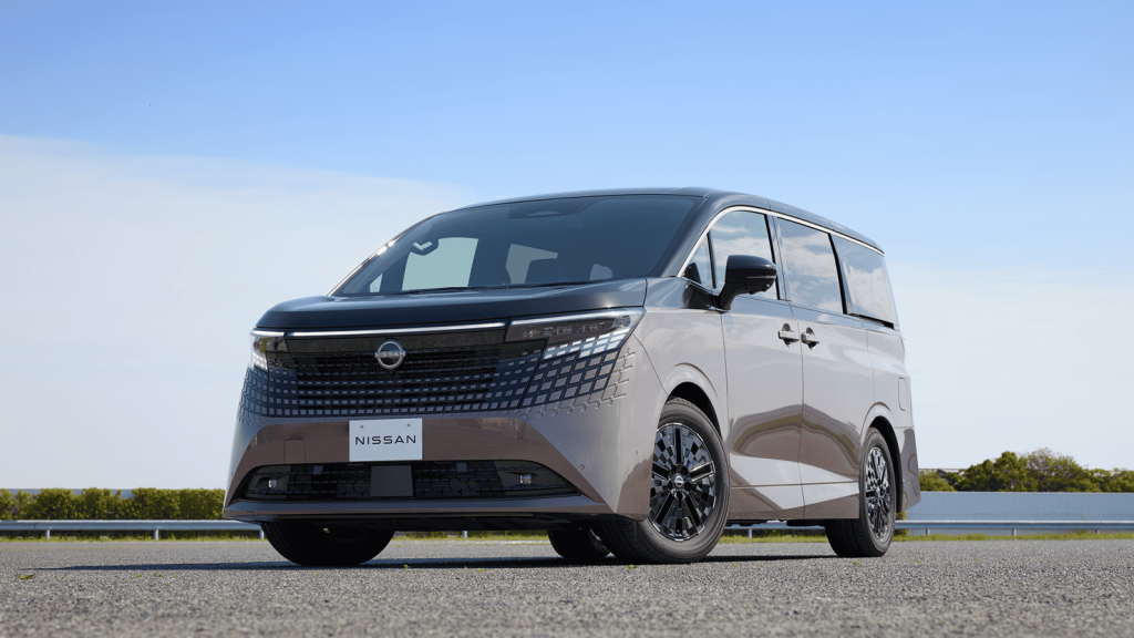 約16年振りのフルモデルチェンジ、日産エルグランドが7月16日に発売