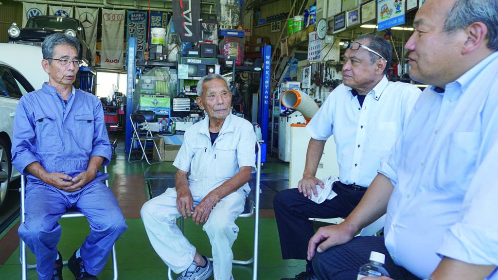 「ECO EARTH」のエンジン・コンディショニング製品を全国展開　サンエレメントが“神の手“小山自動車で製品発表会を開催！　
